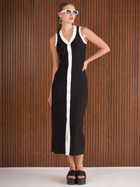 SASSAFRAS Bodycon Maxi Dress
