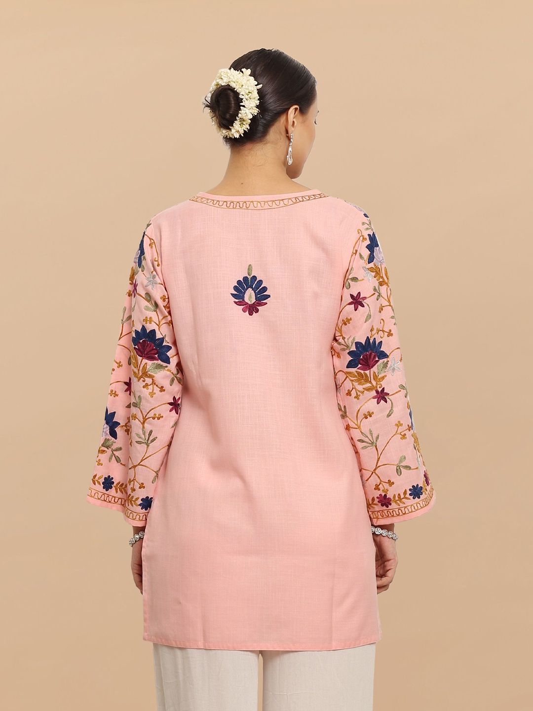 HOUSE OF KARI Floral Embroidered Cotton Falak Kashmiri Straight Kurta