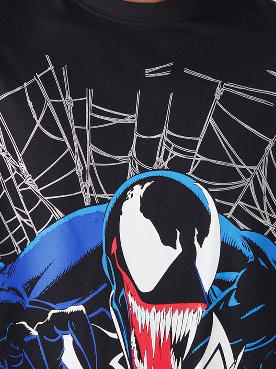 Bewakoof Official Marvel Venom Men's Lethal Protector Printed Pure Cotton Oversized T-Shirt