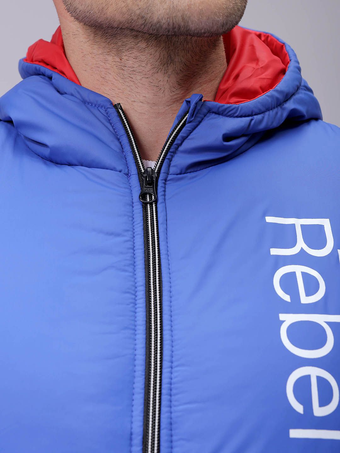 The Indian Garage Co Men Colourblocked Lightweight Puffer Jacket with Patchwork