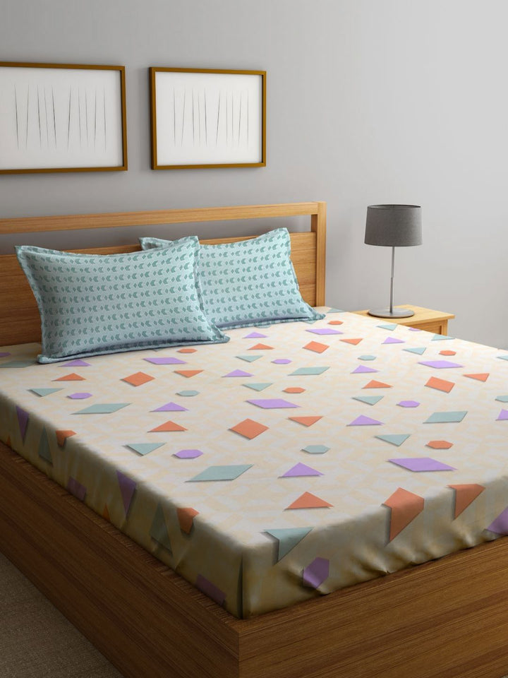 Myntra Elegant Homes Peach Geometric Polycotton 300 TC Cadar Katil Halus King dengan 2 Sarung Bantal-98 x 87 inci