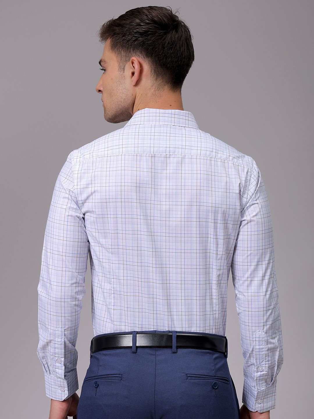 The Indian Garage Co. X Luxe Men Slim Fit Opaque Checked Formal Shirt