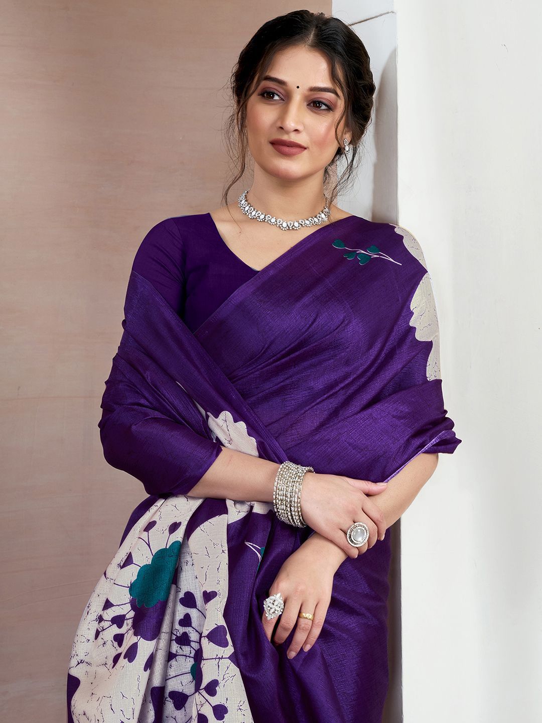 KALINI Floral Printed Saree