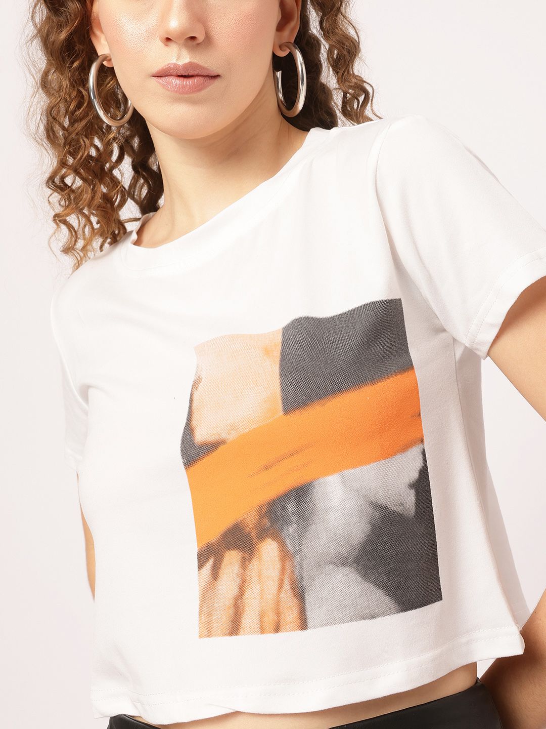 DressBerry Graphic Printed Crop Tee