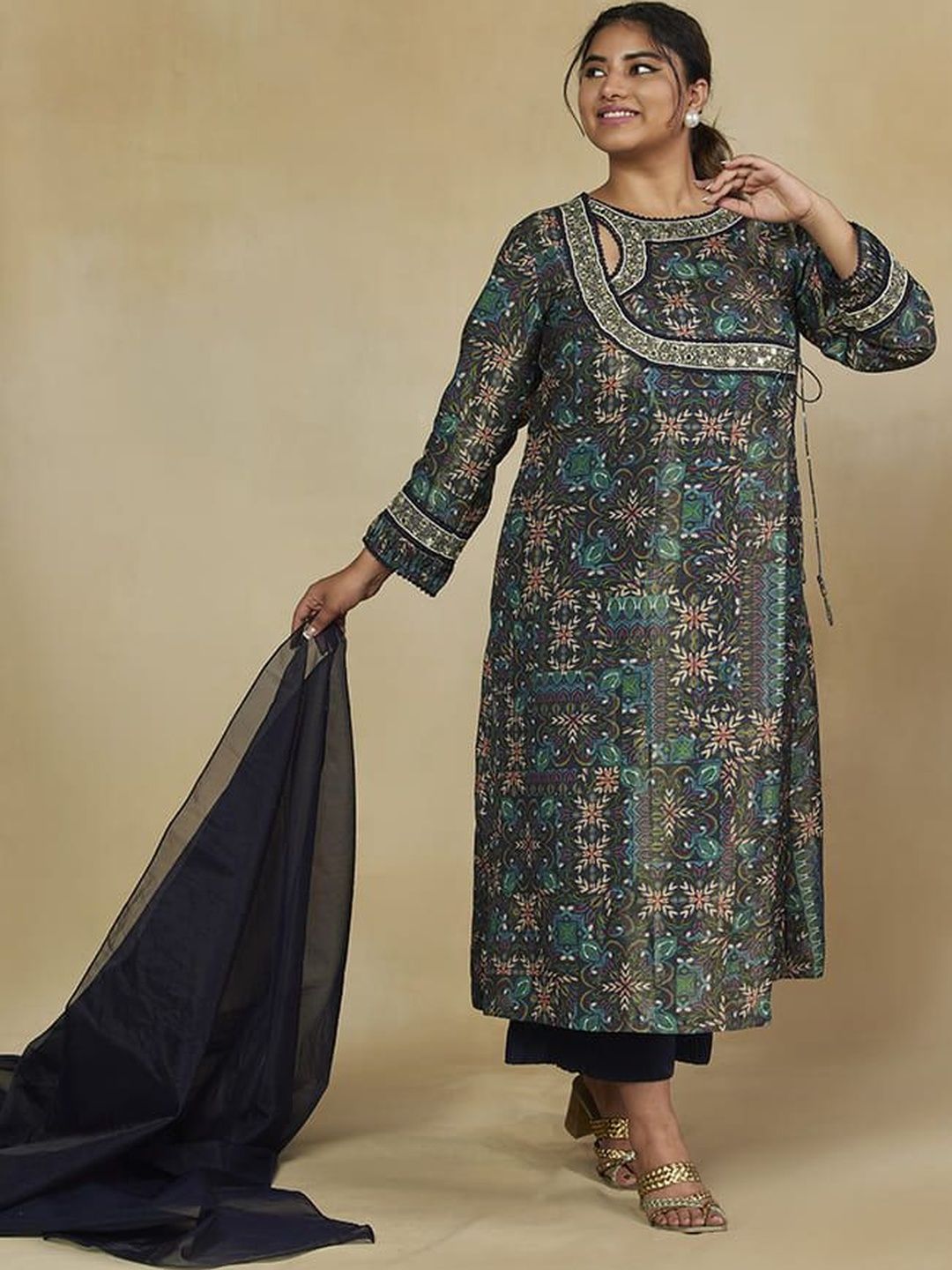 Mamicha Printed Round Neck Kurta Set