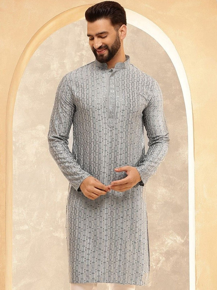 SOJANYA Men Embroidered Thread Work Kurta