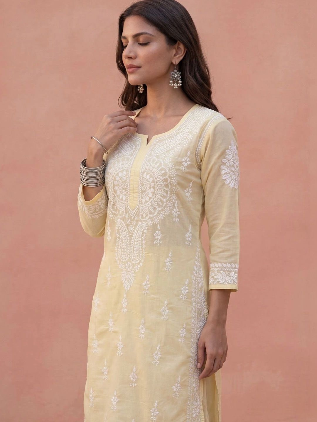 House of Chikankari Women Regular Chikankari Kurta with Trousers