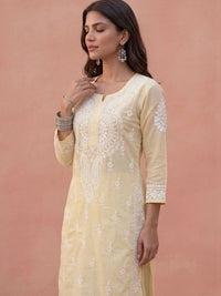 House of Chikankari Women Regular Chikankari Kurta with Trousers