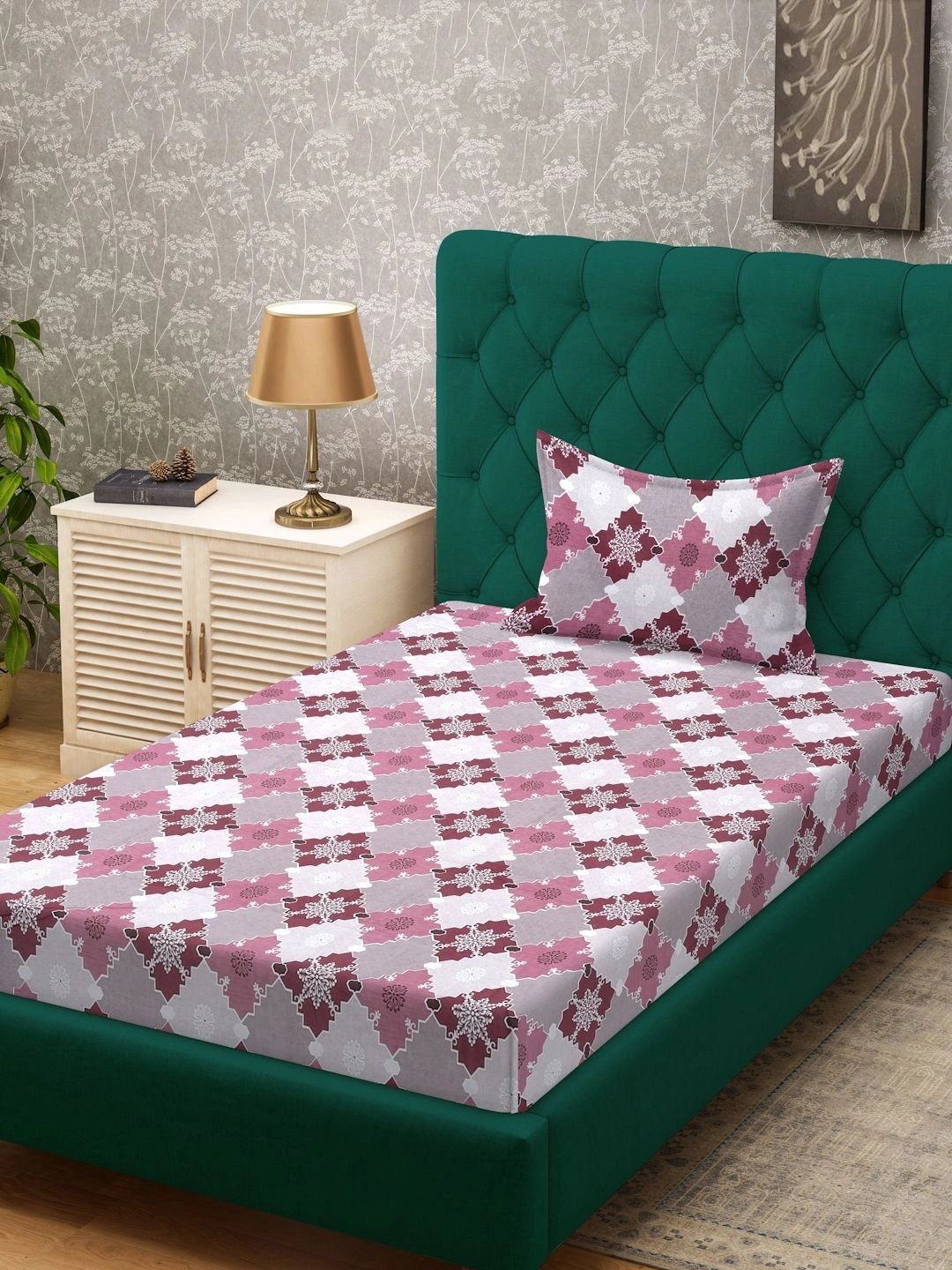 Myntra Elegant Homes Pink Geometric 400 TC Single Bedsheet with 1 Pillow Covers