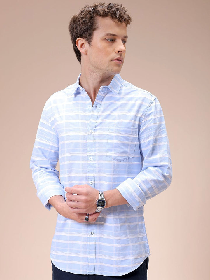 The Indian Garage Co Men Slim Fit Opaque Checked Casual Shirt