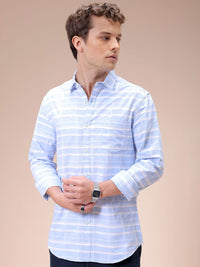 The Indian Garage Co Men Slim Fit Opaque Checked Casual Shirt