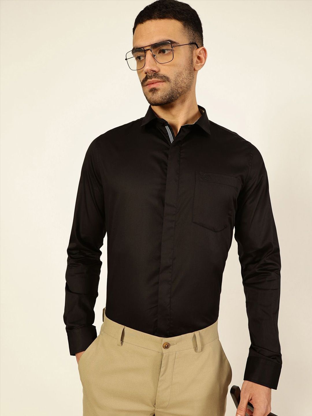 Thomas Scott Men Premium Cutaway Collar Solid Cotton Formal Shirt