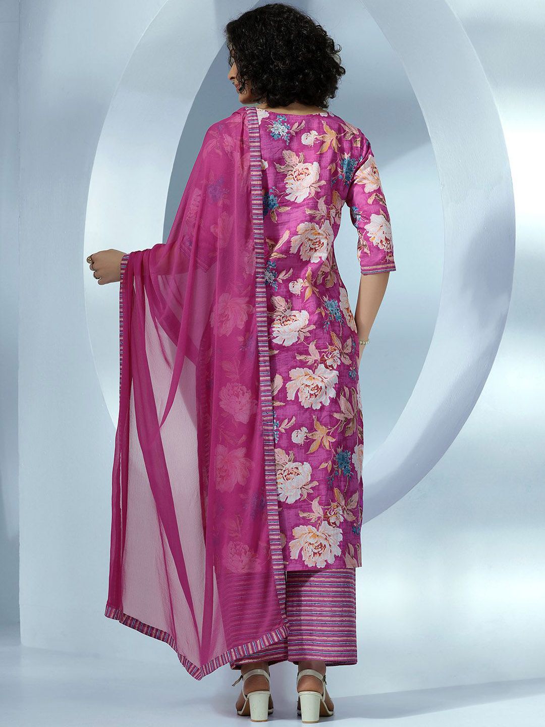 Libas Women Floral Printed Regular Pure Cotton Kurta with Palazzos & With Dupatta