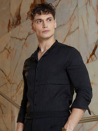Campus Sutra Men Classic Fit Spread Collar Textured Casual Shirt