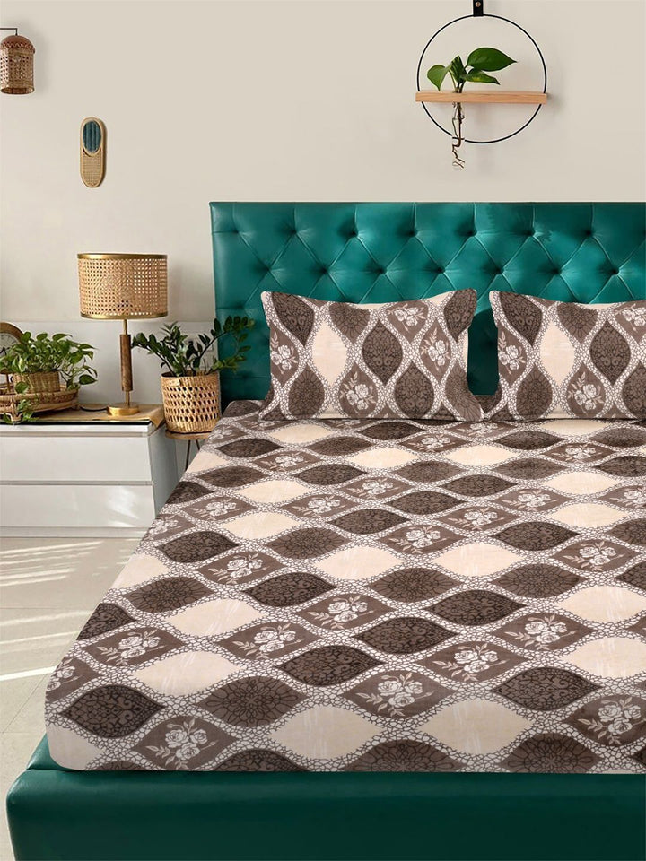 Myntra Elegant Homes Brown & Beige Geometric Dilengkapi Set Cadar King 300 TC- 250X225 cm