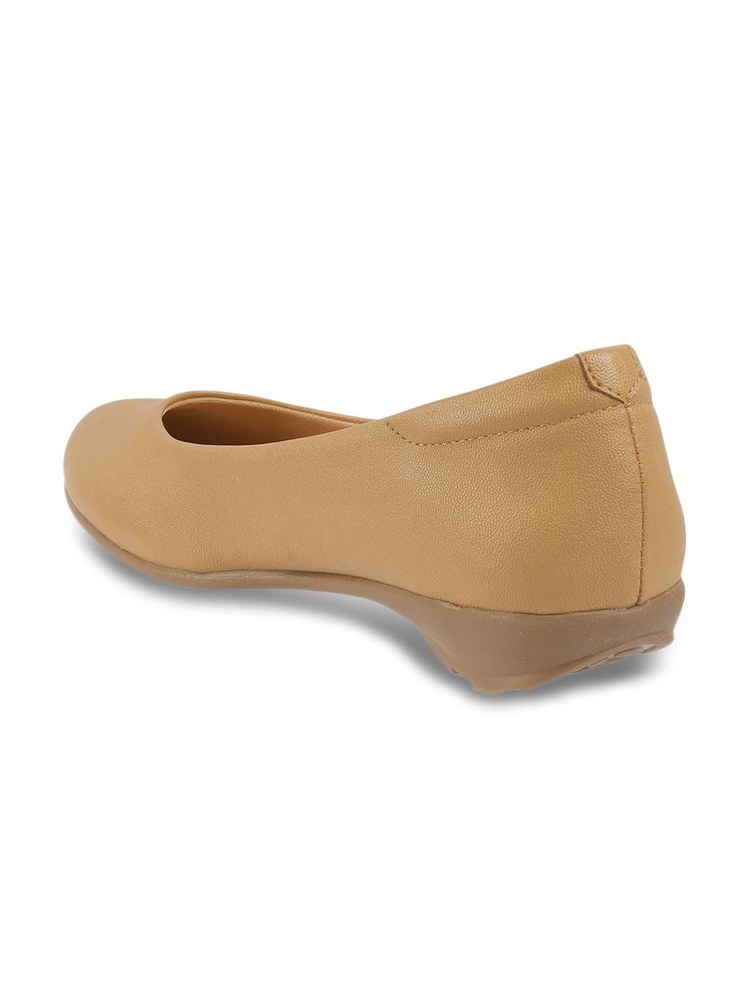 Mochi Women Round Toe Ballerinas