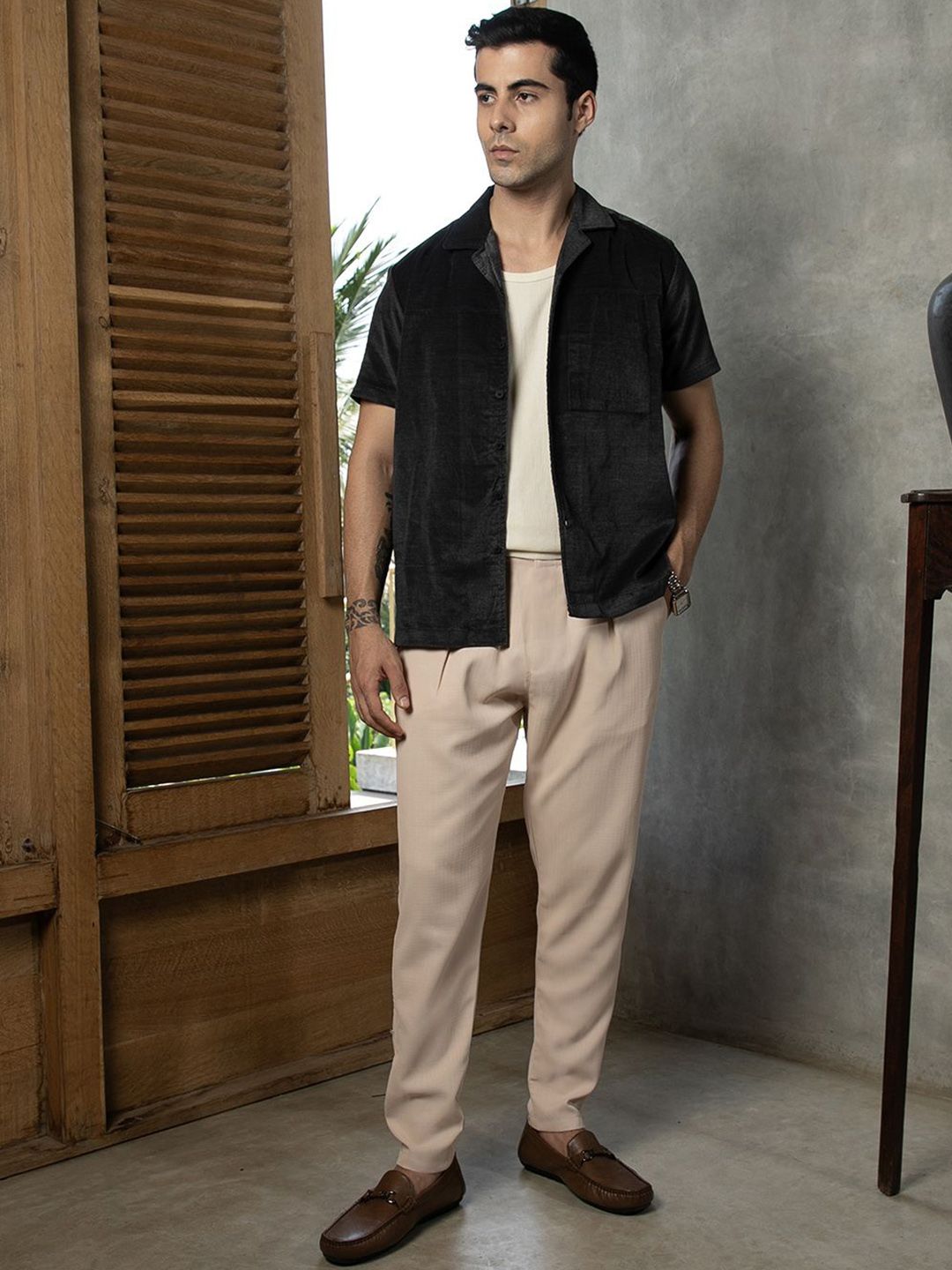 Campus Sutra Men Comfort Relaxed Fit Trousers