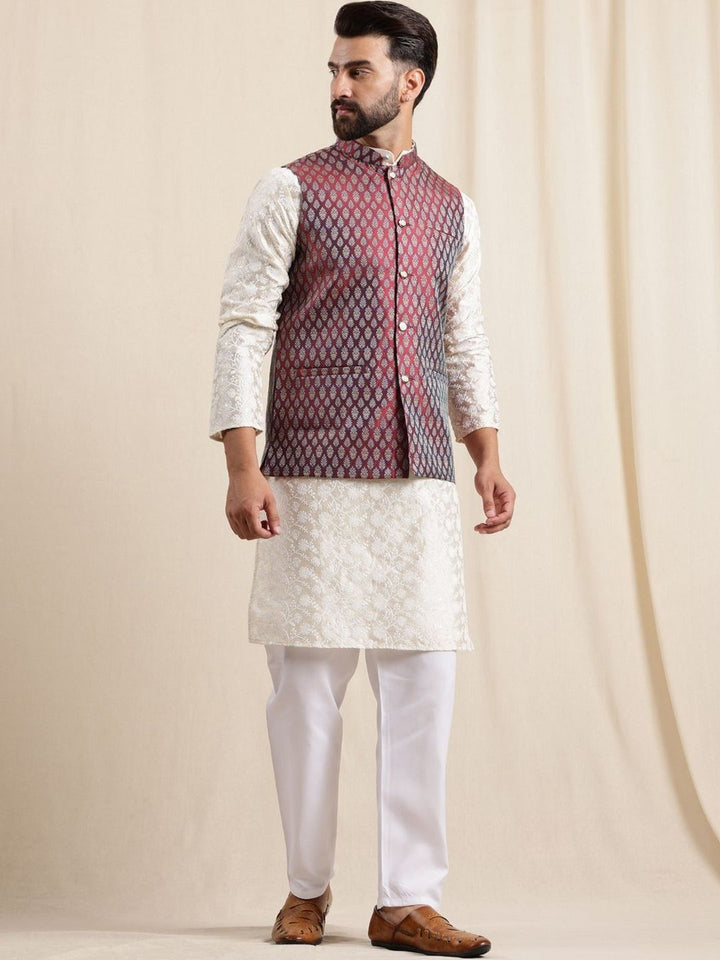Kurta Kolar Jalur Sulam Bunga Anouk Lelaki dengan Piyama & Jaket Nehru