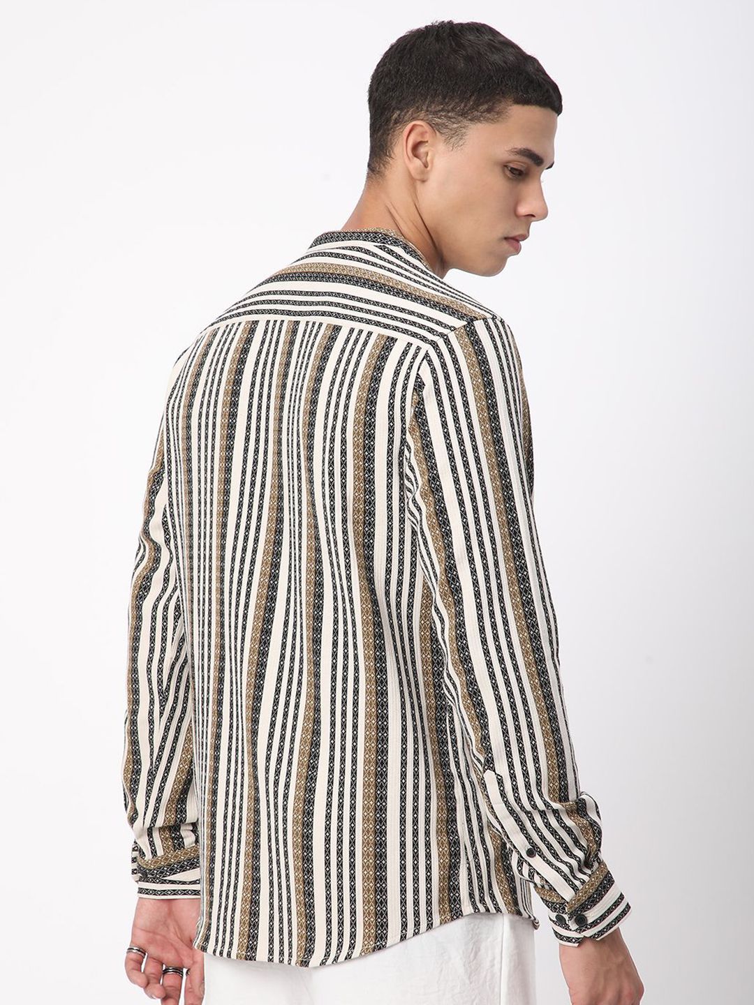 VASTRADO Men Classic Slim Fit Multi Stripes Opaque Striped Casual Shirt