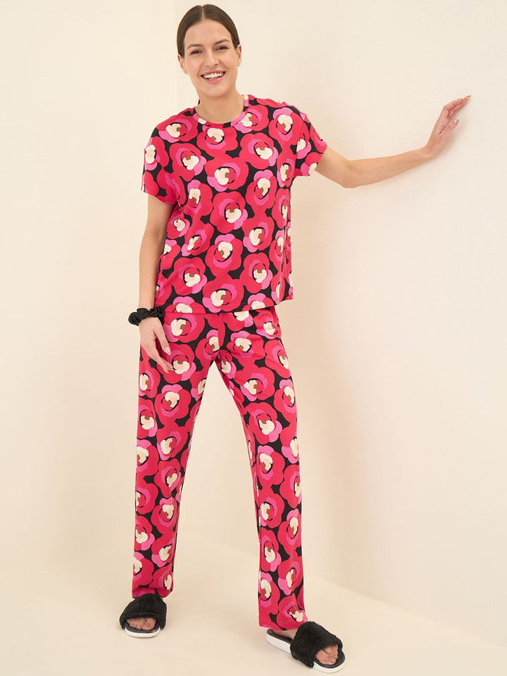 Sweet Dreams Women Printed Night suit