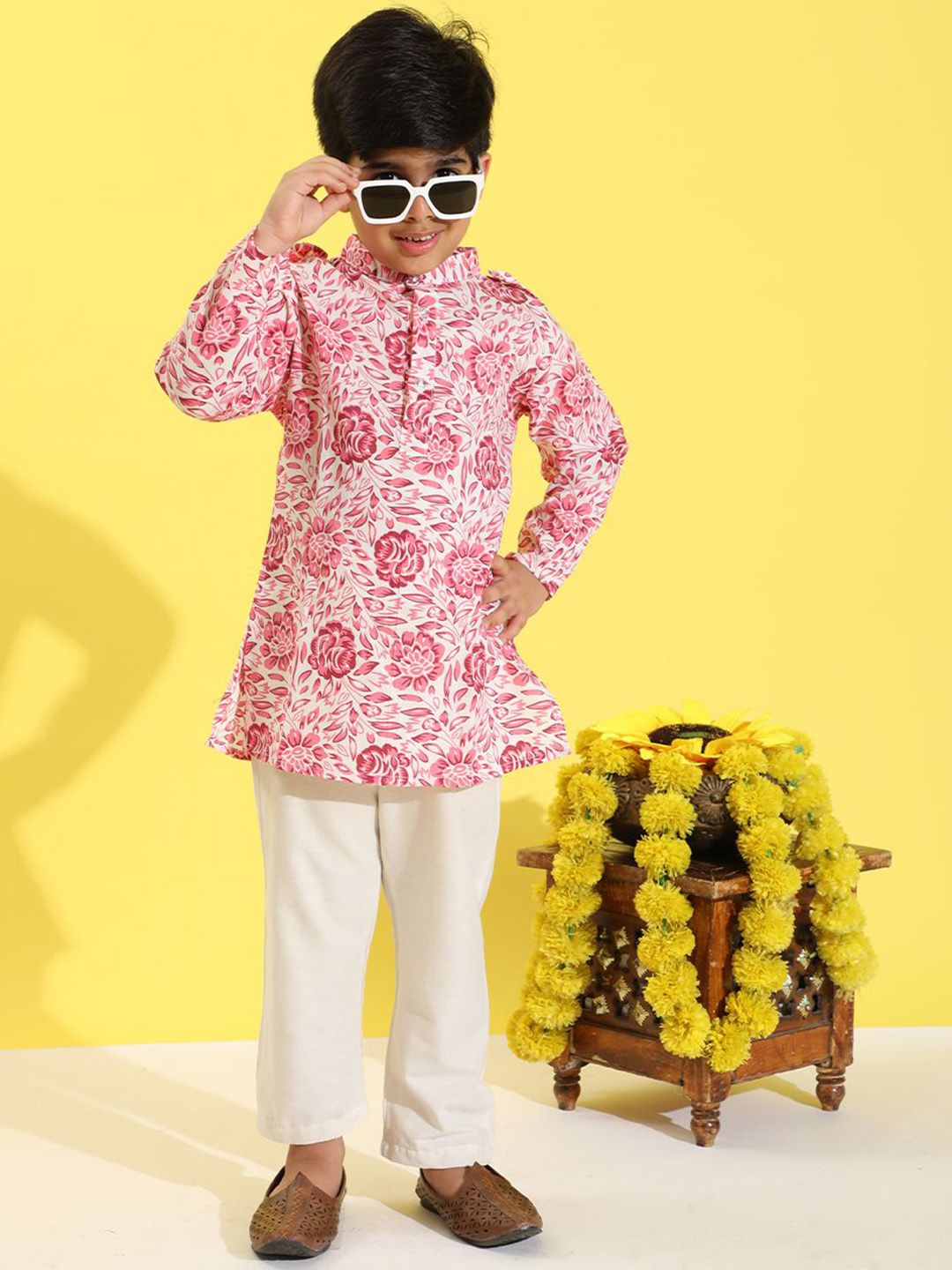 Cutiekins Boys Floral Printed Kurta with Pyjama