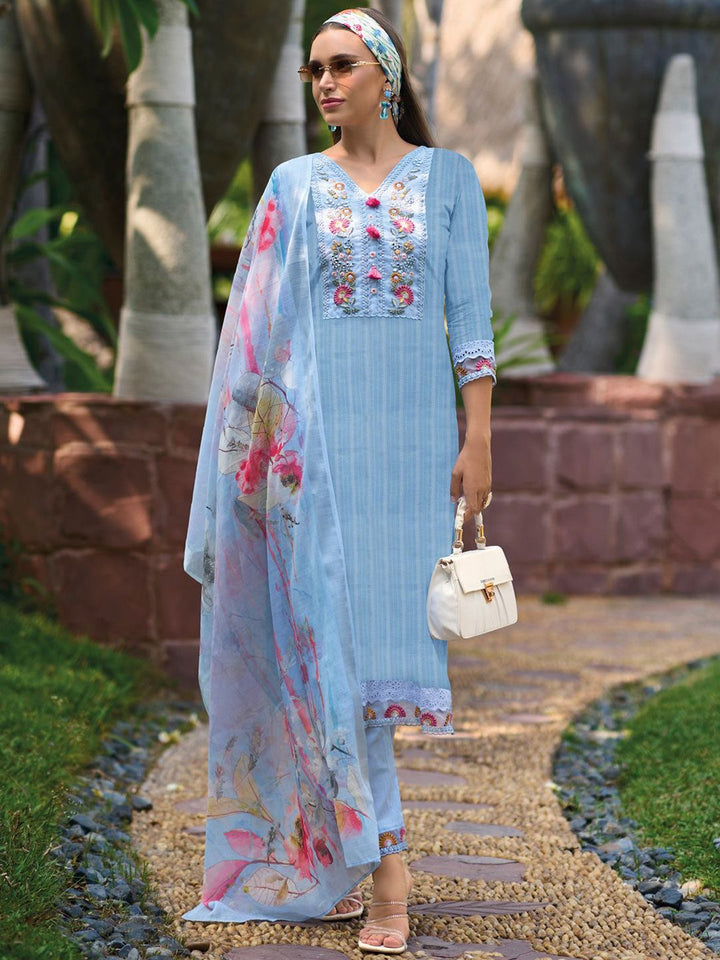 Indo Era Floral Embroidered Pure Cotton Kurta With Trousers & Dupatta