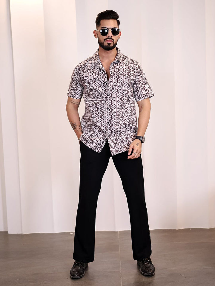 Baju Kasual Kapas Kolar Bercetak Abstrak Eszett Lelaki