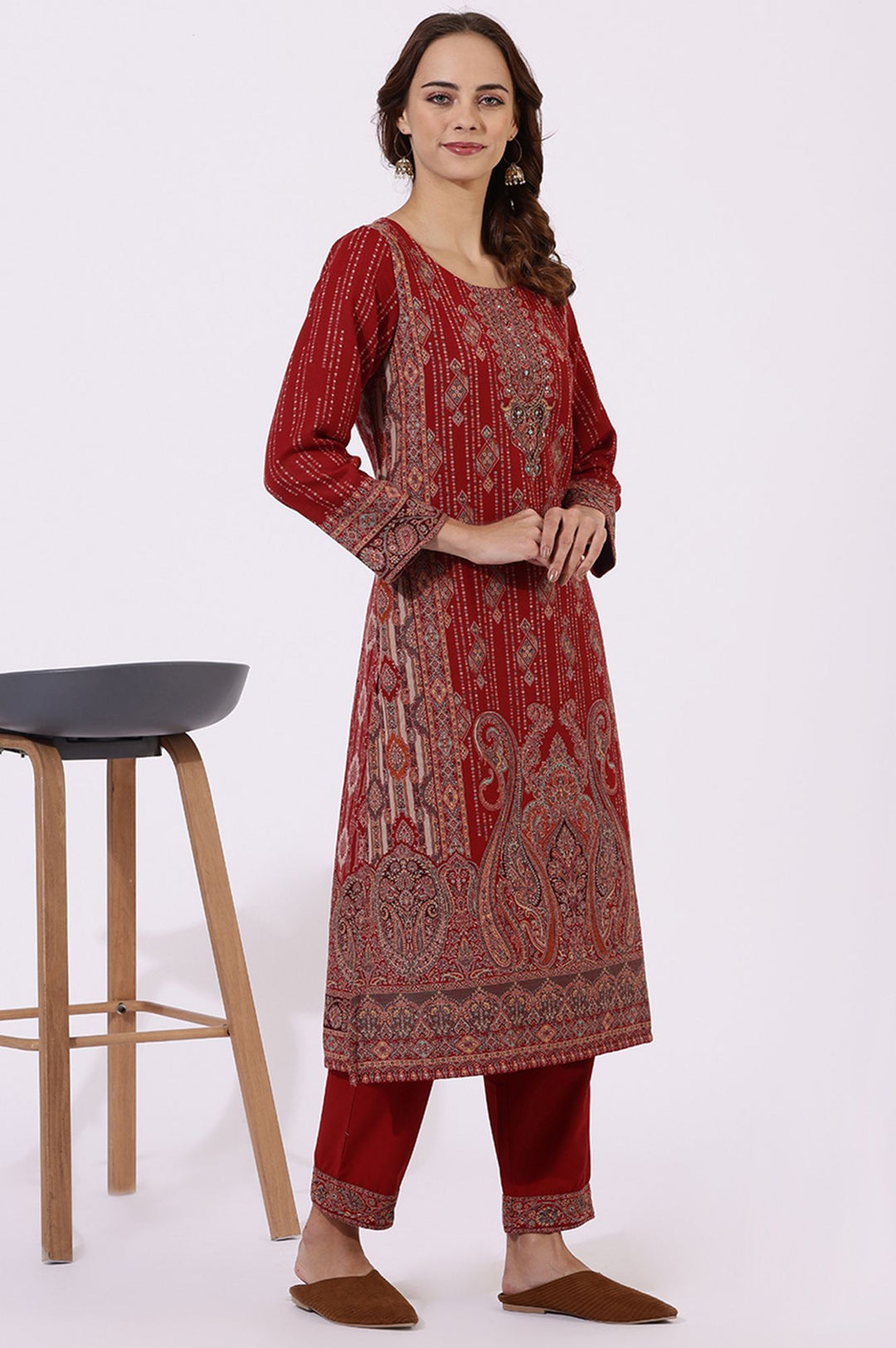 W Floral Printed U-Neck Straight Kurta With Trousers And Dupatta