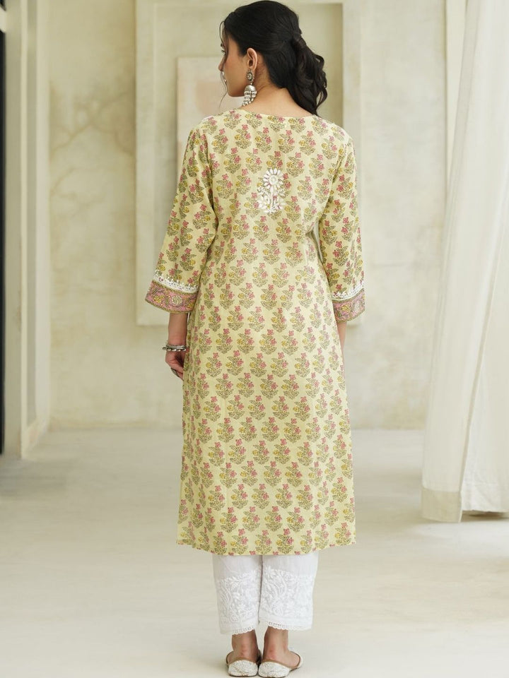 House of Chikankari Women Floral Printed Thread Work Indie Florals Kurta