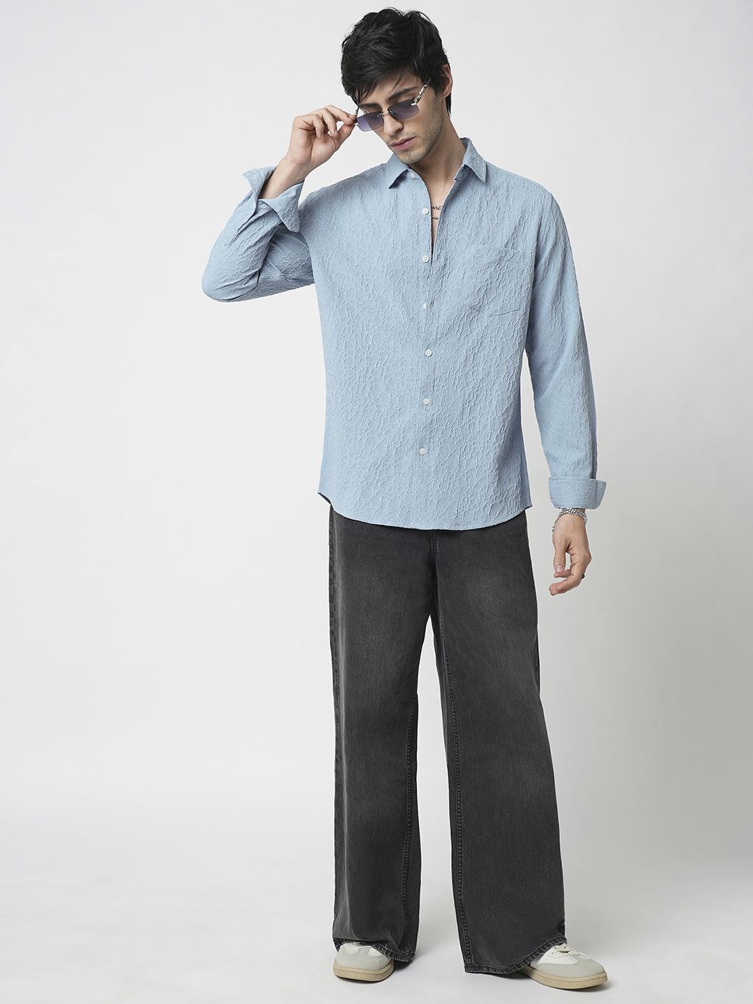 VASTRADO Men Classic Spread Collar Solid Slim Fit Casual Shirt