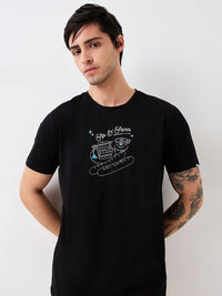 SPYKAR Men Graphic Printed Round Neck Cotton Slim Fit T-shirt
