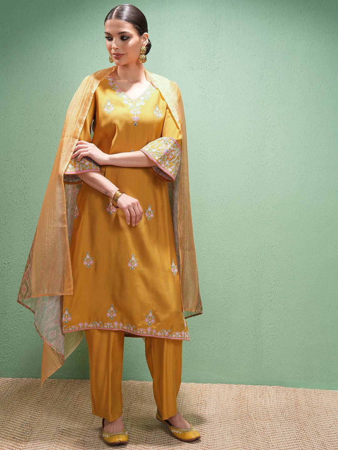 Vishudh Women Ethnic Motifs Embroidered Regular Thread Work Kurta with Trousers & With Dupatta