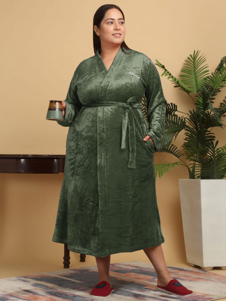 KLOTTHE Women Plus Size Woollen Bath Robe With Belt