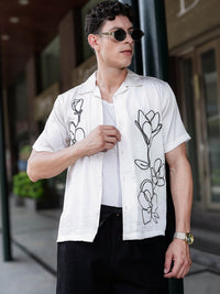 Eszett Men Floral Printed Casual Shirt
