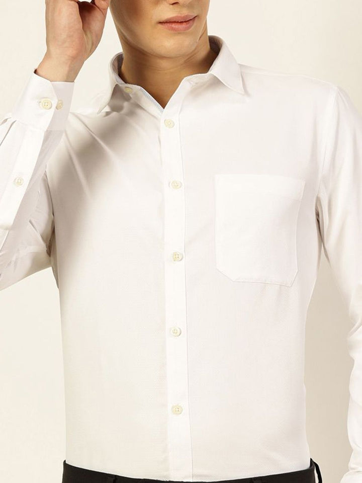 Thomas Scott Men Smart Cutaway Collar Solid Cotton Formal Shirt