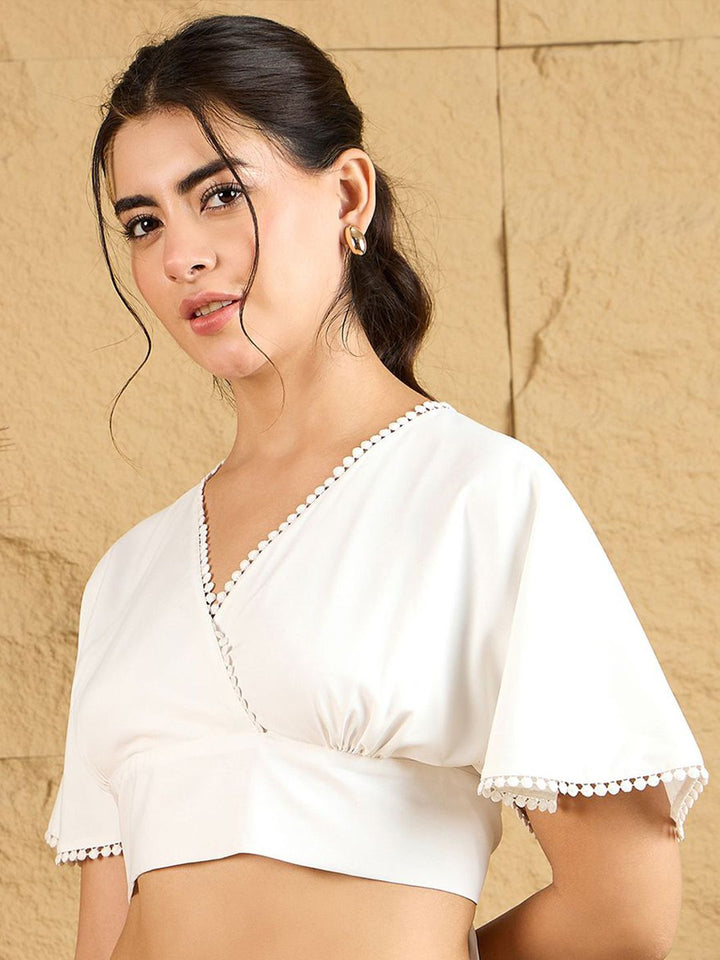 Berrylush Batwing Sleeve Styled Back Crop Top