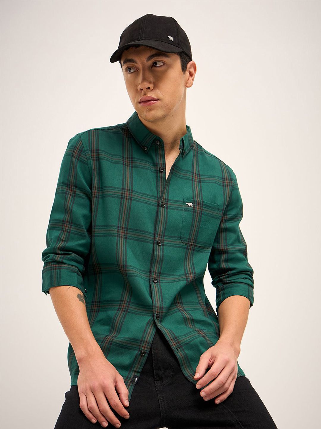 THE BEAR HOUSE Men Button-Down Collar Checked Cotton Slim Fit Casual Shirt