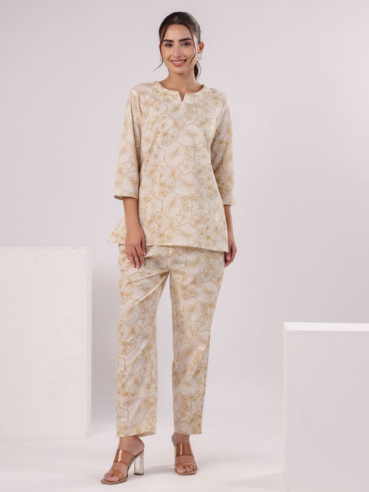 SANSKRUTIHOMES Women Printed Pure Cotton Night suit