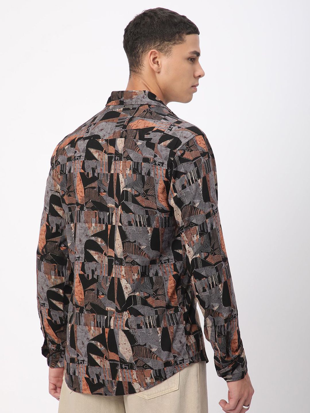 VASTRADO Men Classic Slim Fit Opaque Printed Casual Shirt