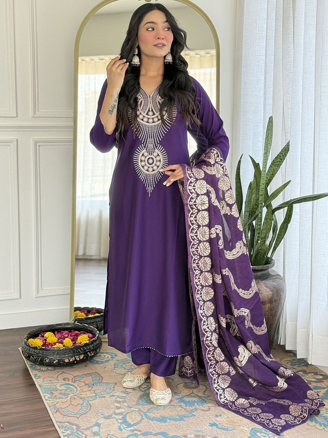 KALINI Women Ethnic Motifs Embroidered Regular Thread Work Pure Silk Kurta Set & Dupatta