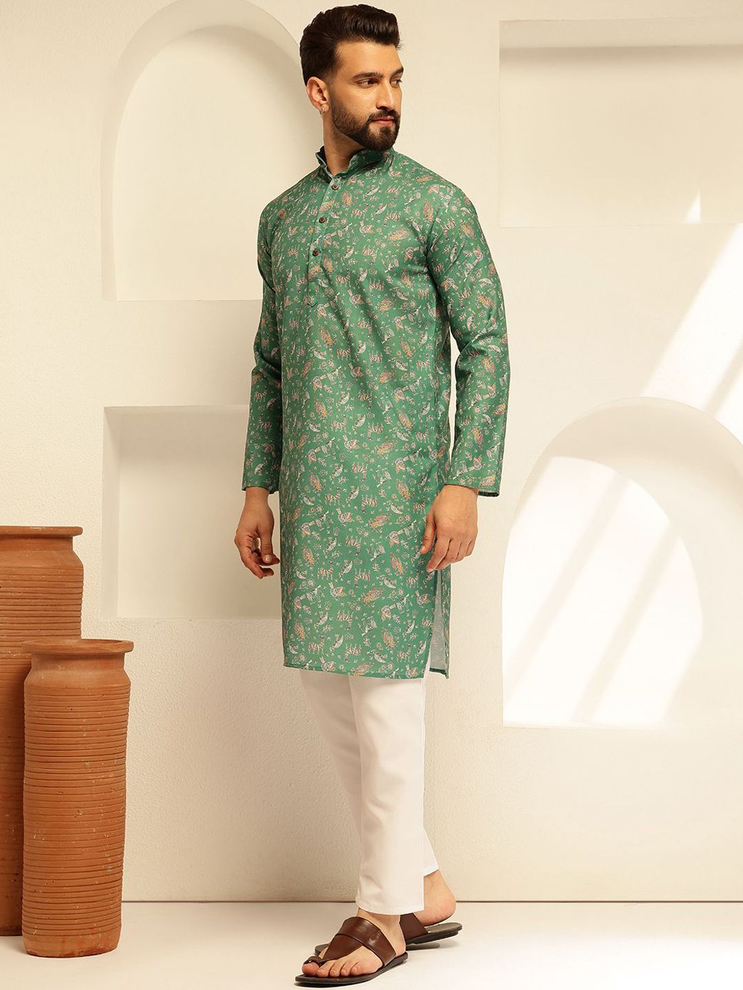 SOJANYA Quirky Printed Cotton Straight Kurta