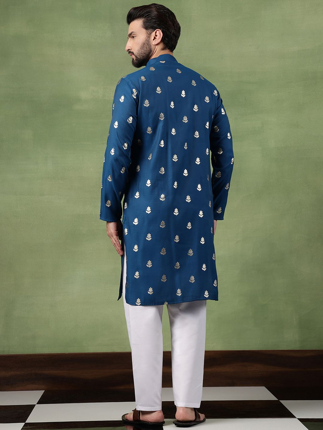 SOJANYA Men Floral Printed Kurta