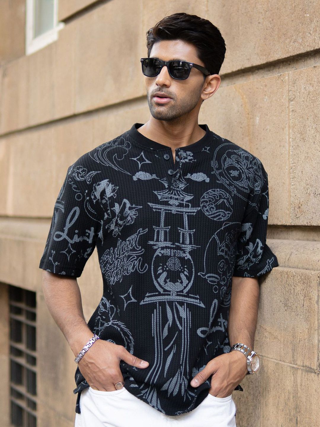 Powerlook Japanese Printed Henley Collar Drop-Shoulder Sleeves T-shirt