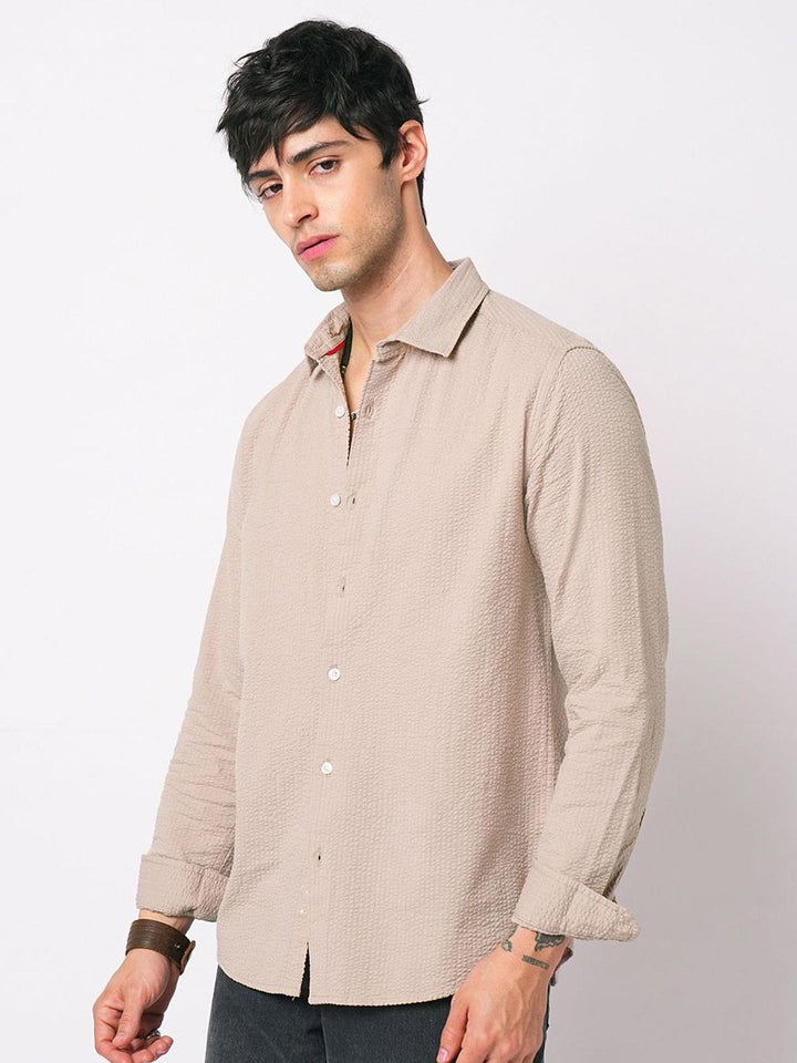 VASTRADO Classic Textured Seersucker Cutaway Collar Slim Fit Shirt