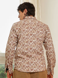 Campus Sutra Comfort Chevron Printed Spread Collar Casual Shirt