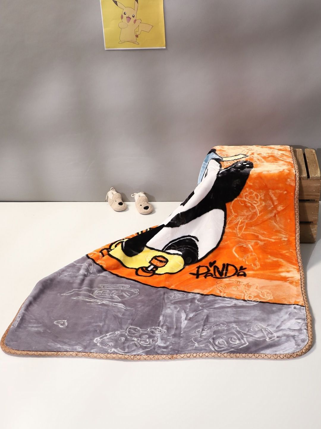 Monte Carlo Orange & Black Cartoon Characters Mild Winter 600 GSM Single Bed Blanket