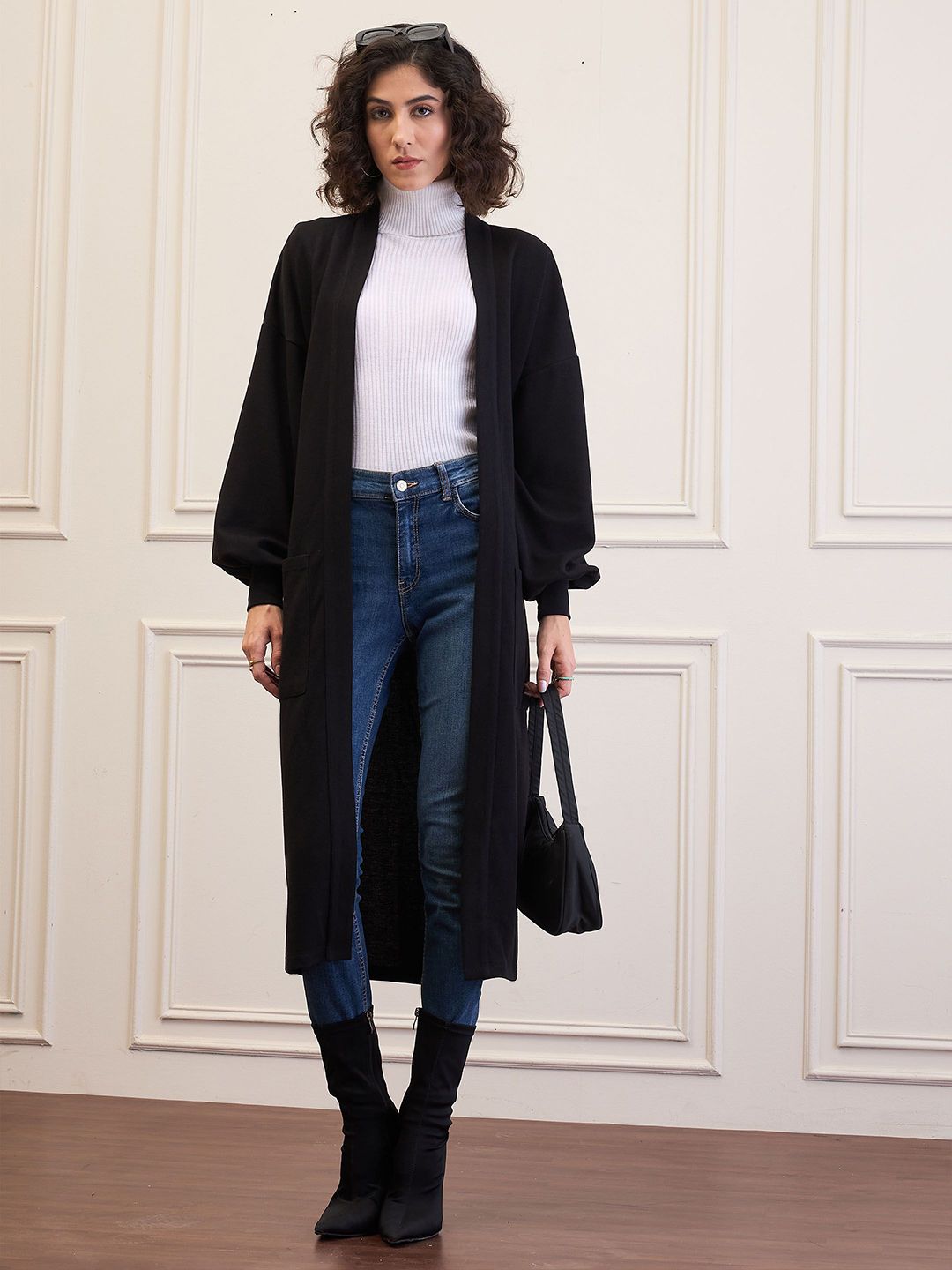 SASSAFRAS Self Design Open Front Longline Shrug