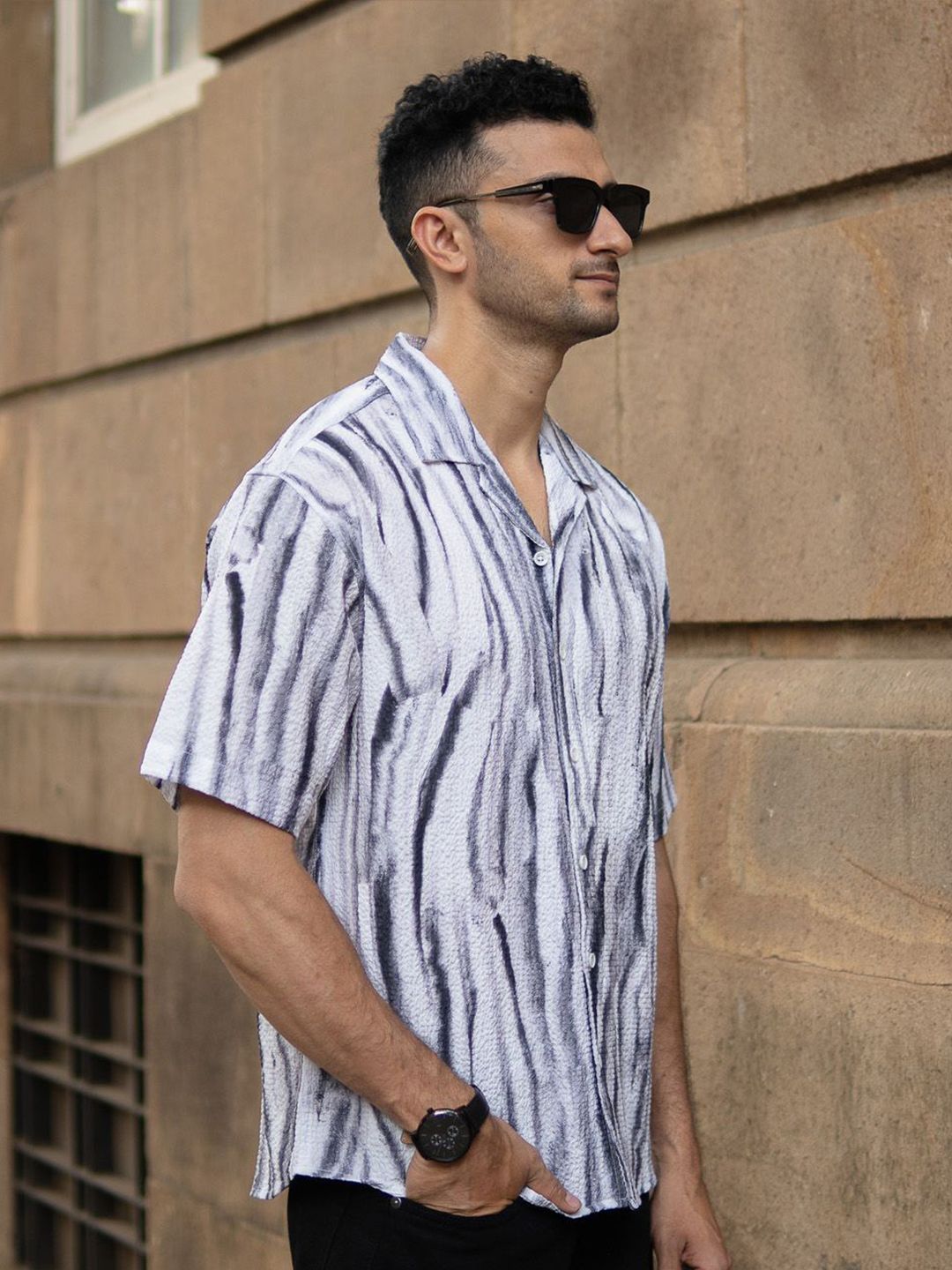Powerlook Abstract Printed Drop-Shoulder Sleeves Structured Shirt