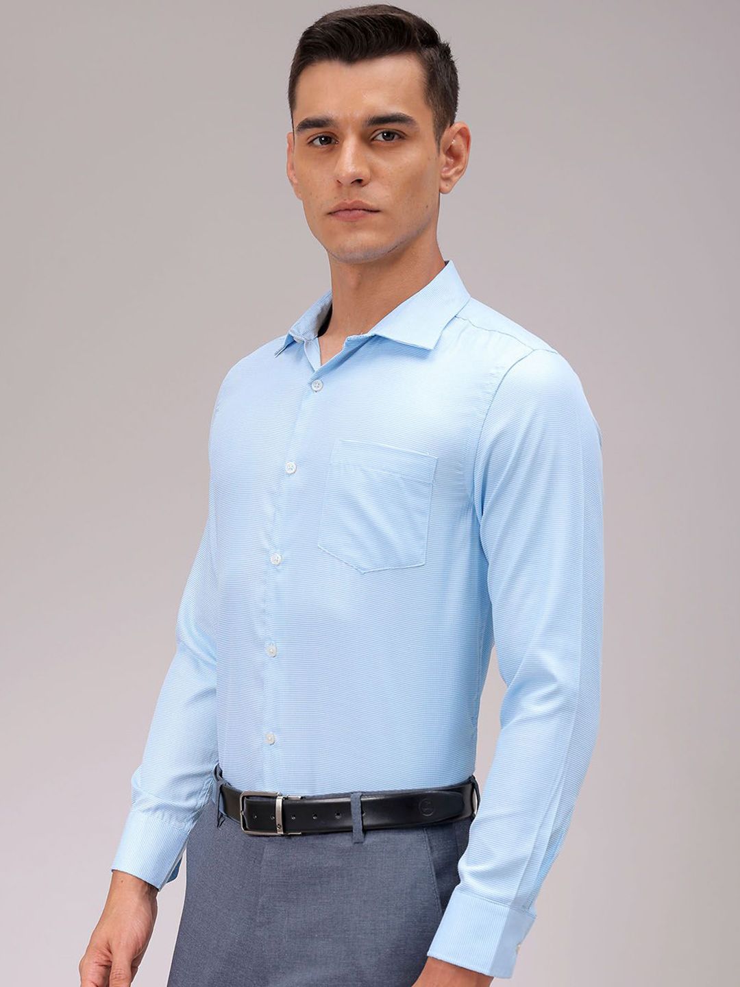 The Indian Garage Co. X Luxe Men Cutaway Collar Solid Slim Fit Formal Shirt