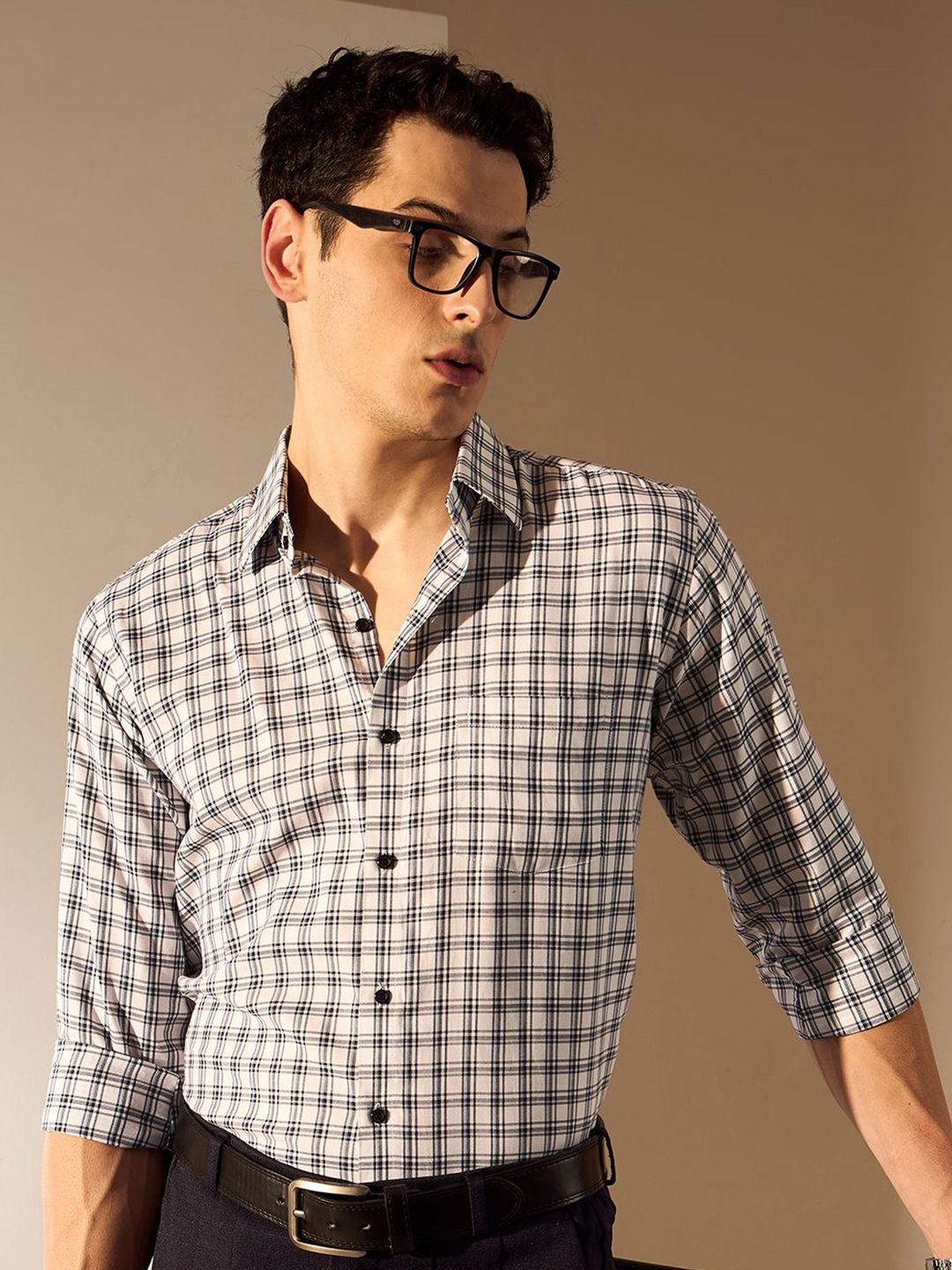 DENNISON Men Smart Opaque Checked Formal Shirt